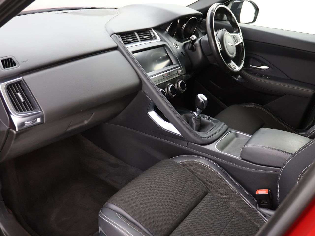 2018 JAGUAR E-PACE 2018 JAGUAR E-PACE