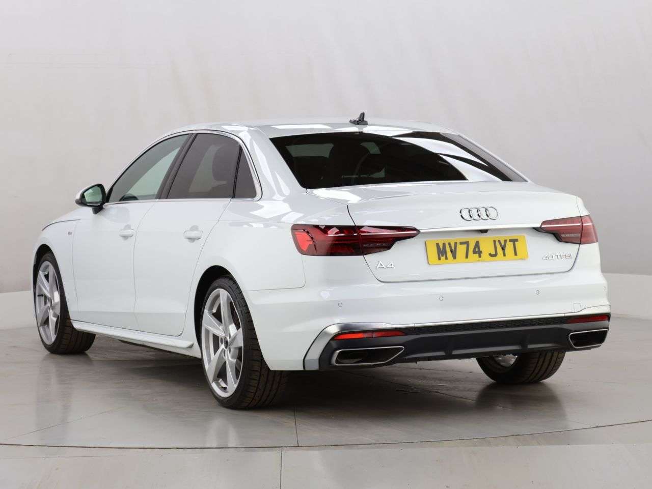 2024 AUDI A4 2024 AUDI A4