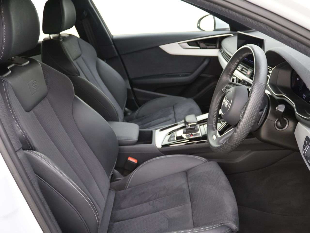 2024 AUDI A4 2024 AUDI A4