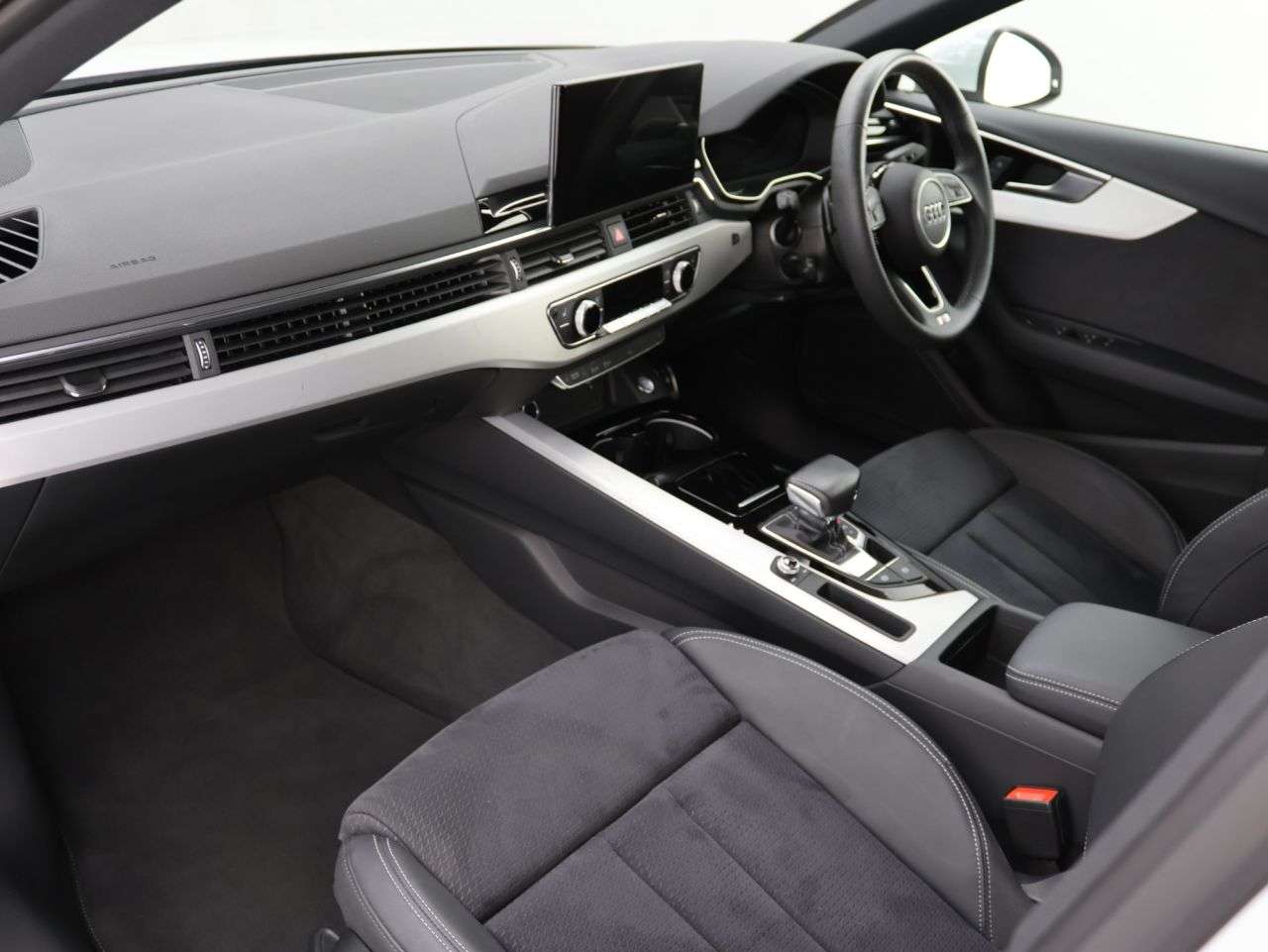 2024 AUDI A4 2024 AUDI A4