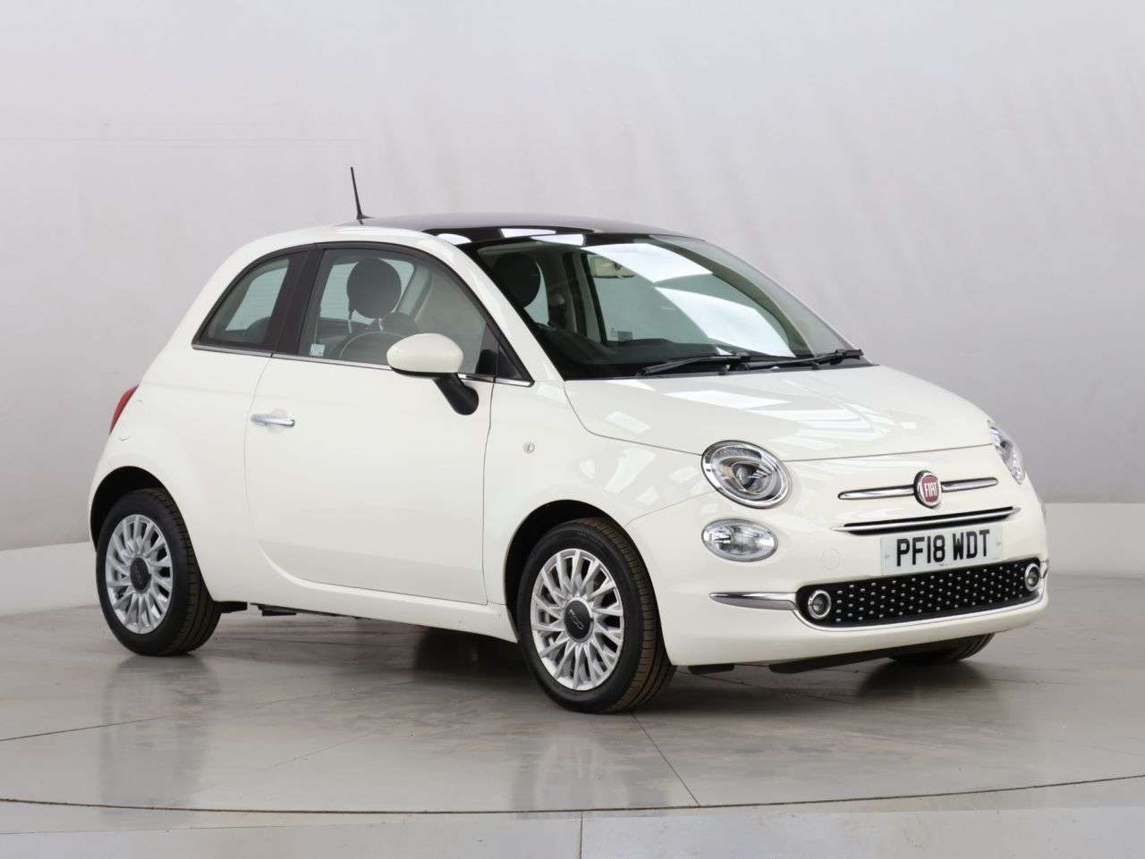 2018 FIAT 500 2018 FIAT 500