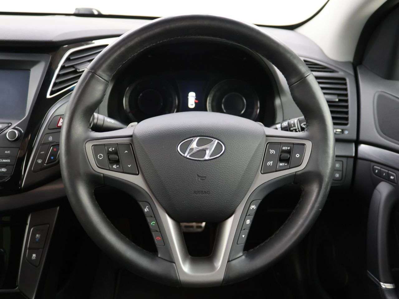2019 HYUNDAI I40 2019 HYUNDAI I40