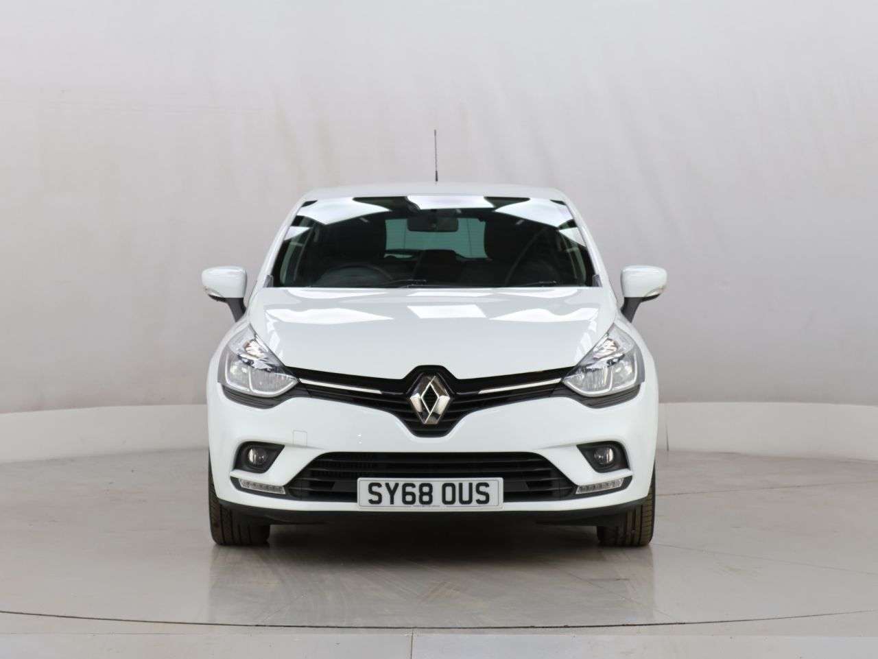 2018 RENAULT CLIO 2018 RENAULT CLIO