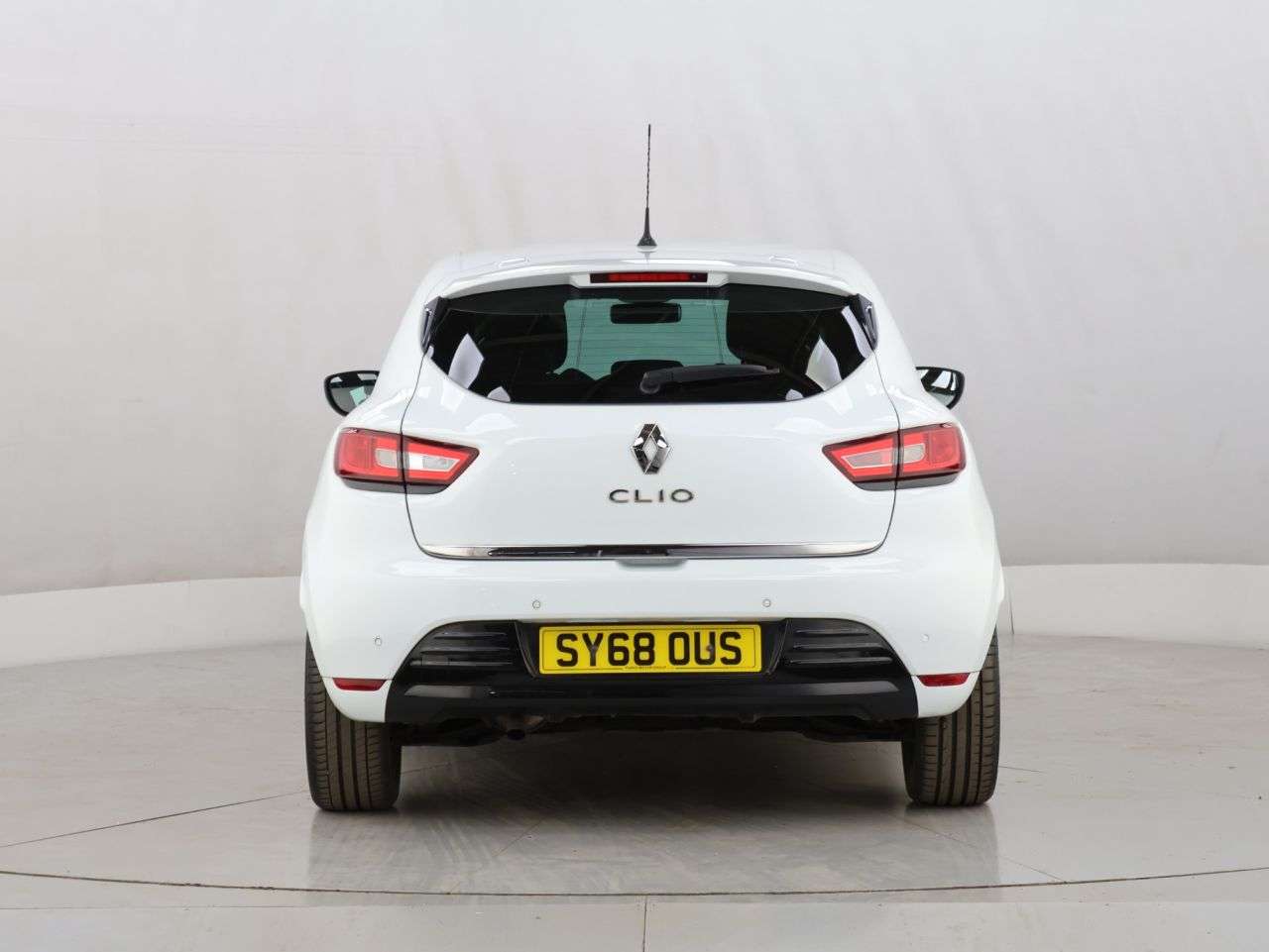 2018 RENAULT CLIO 2018 RENAULT CLIO