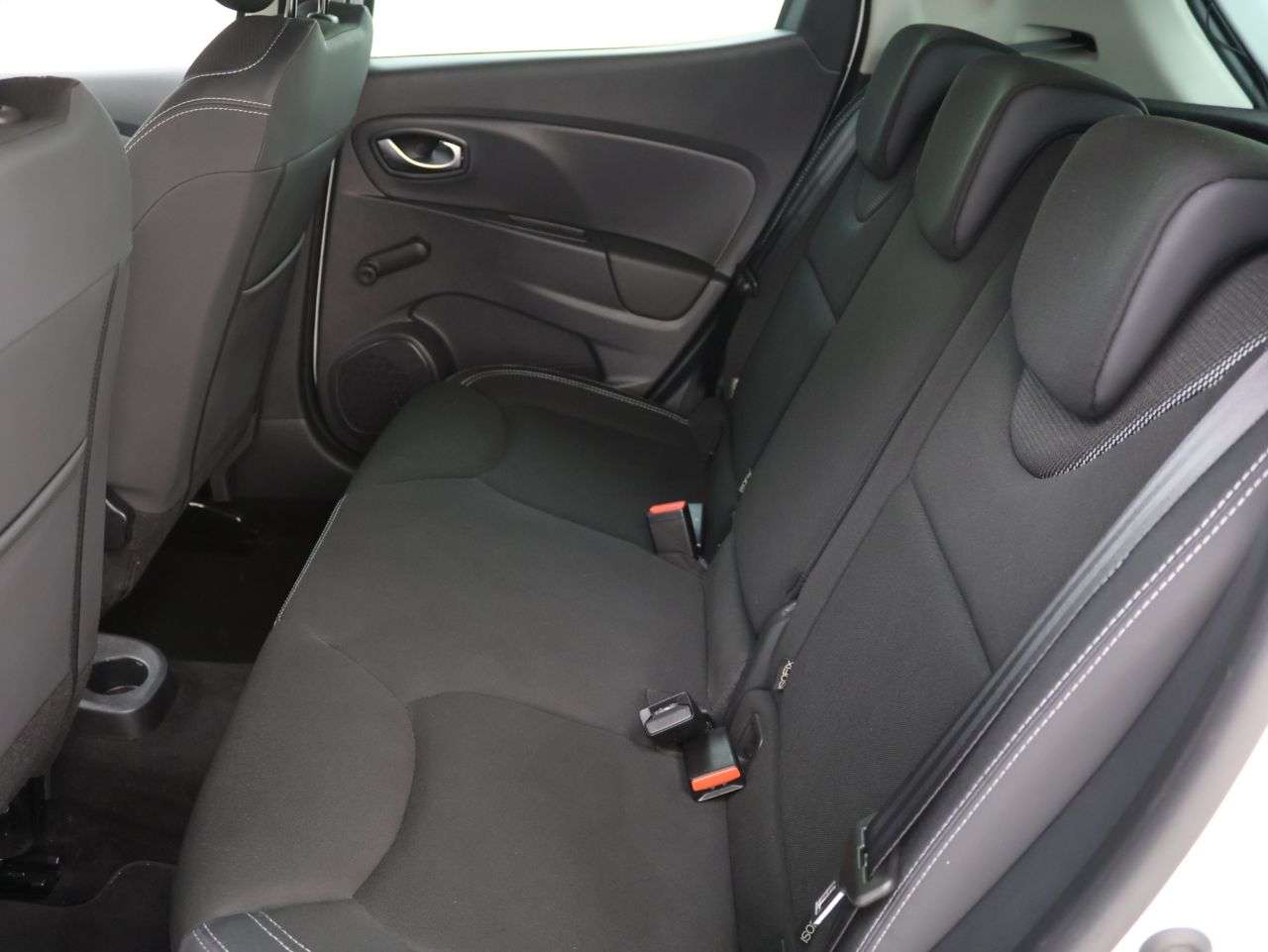 2018 RENAULT CLIO 2018 RENAULT CLIO