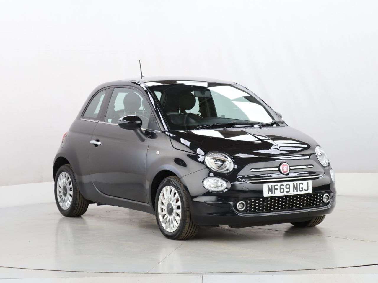 2019 FIAT 500 2019 FIAT 500