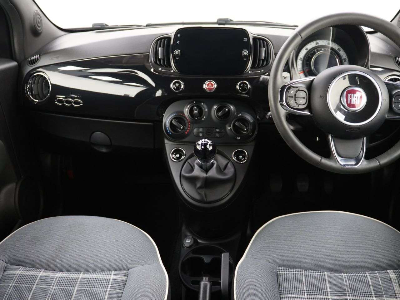 2019 FIAT 500 2019 FIAT 500