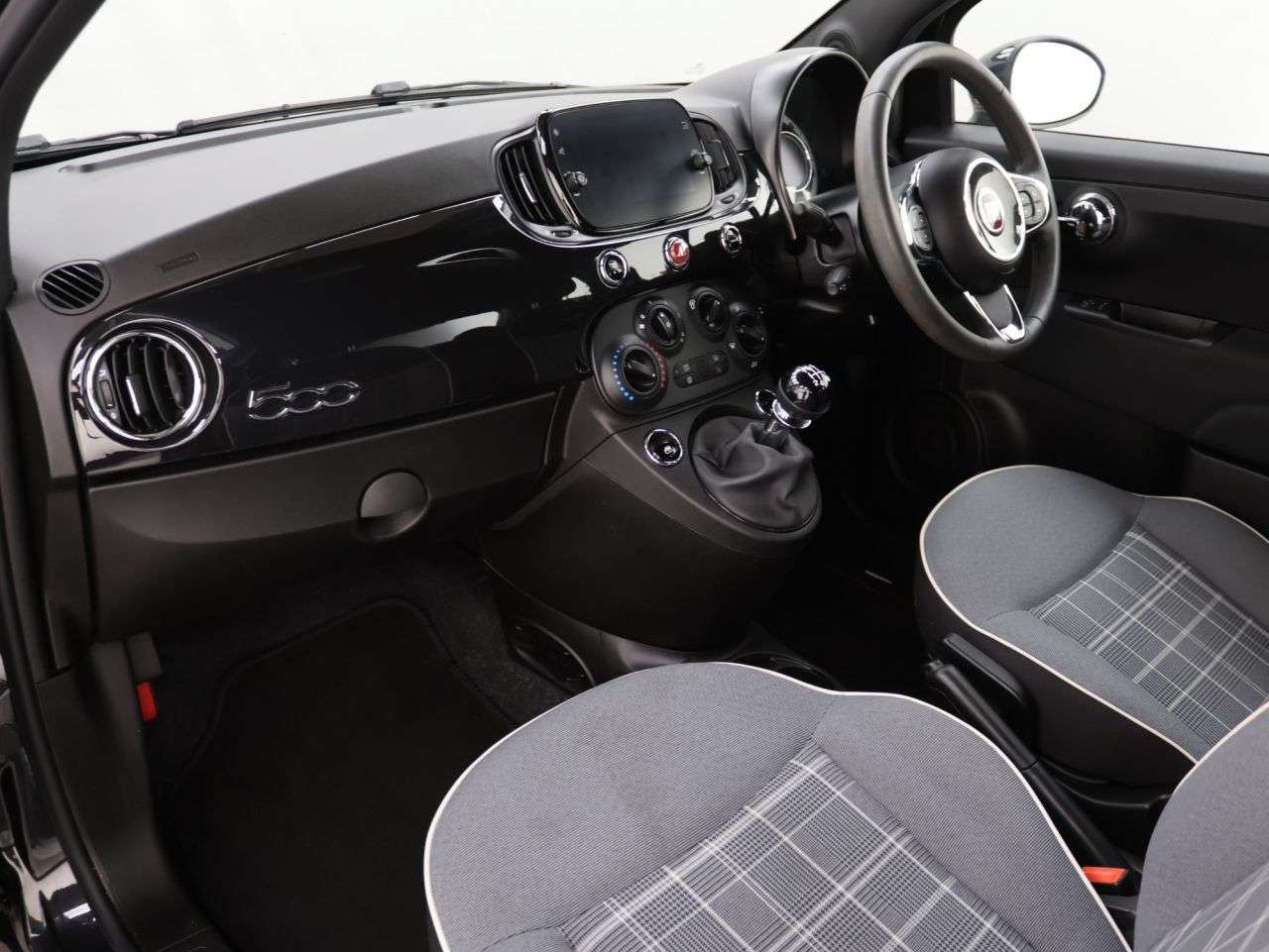 2019 FIAT 500 2019 FIAT 500