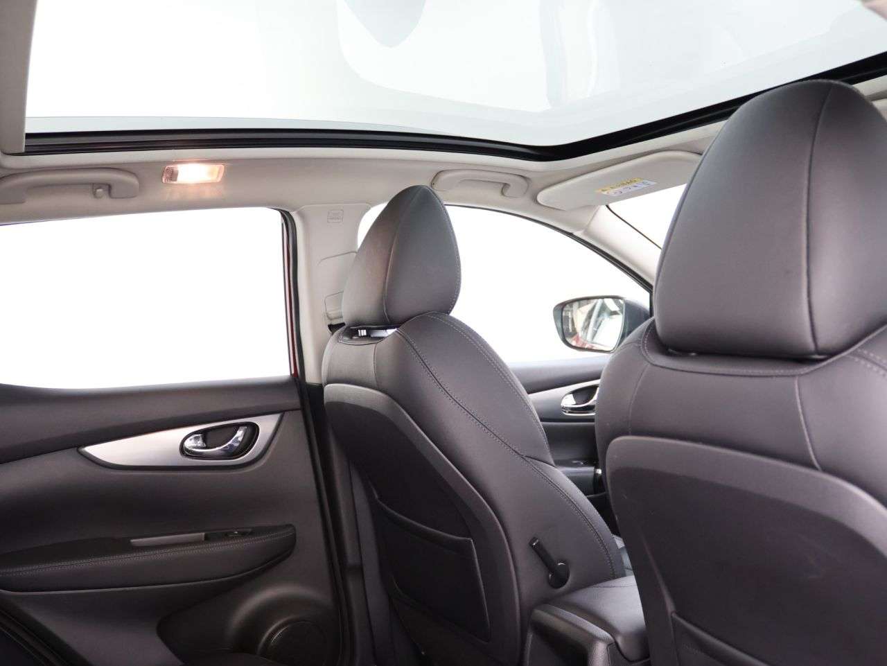 A 2019 NISSAN QASHQAI 1.3 DIG-T Tekna SUV 5dr Petrol Manual Euro 6 (s/s) (140 ps) A 2019 NISSAN QASHQAI 1.3 DIG-T Tekna SUV 5dr Petrol Manual Euro 6 (s/s) (140 ps)