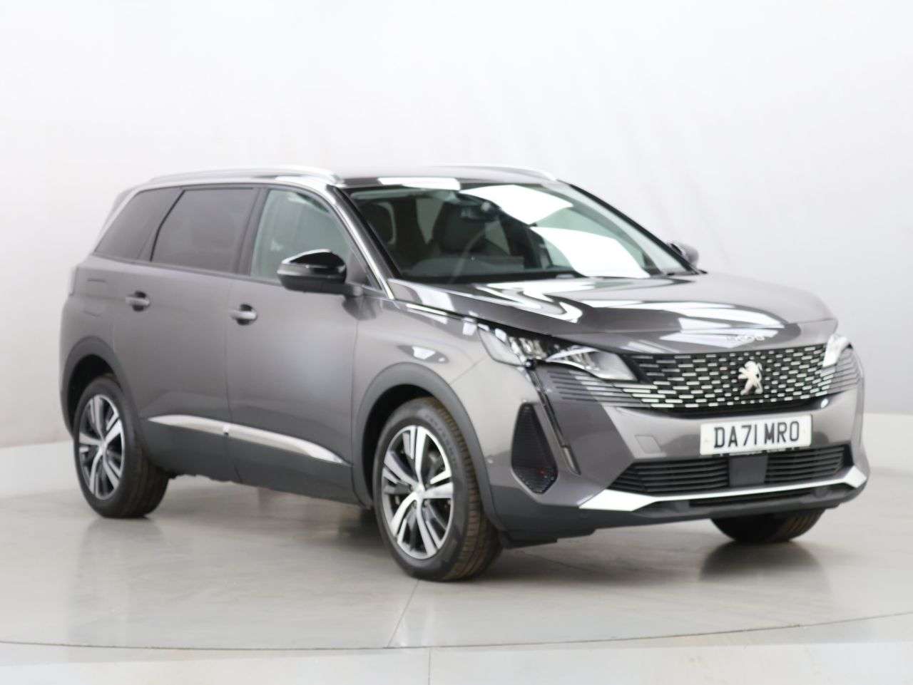 2021 PEUGEOT 5008 2021 PEUGEOT 5008
