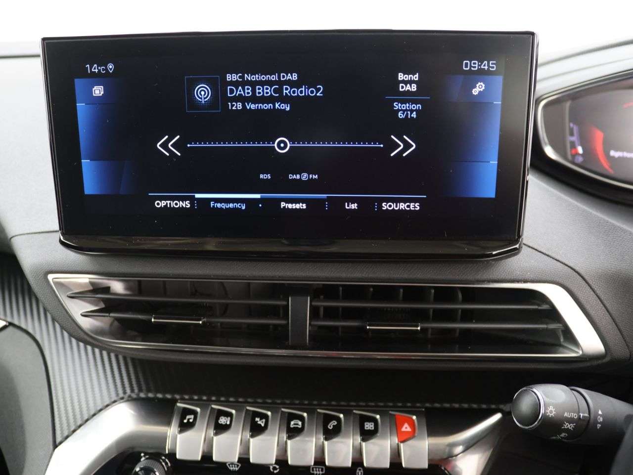 2021 PEUGEOT 5008 2021 PEUGEOT 5008