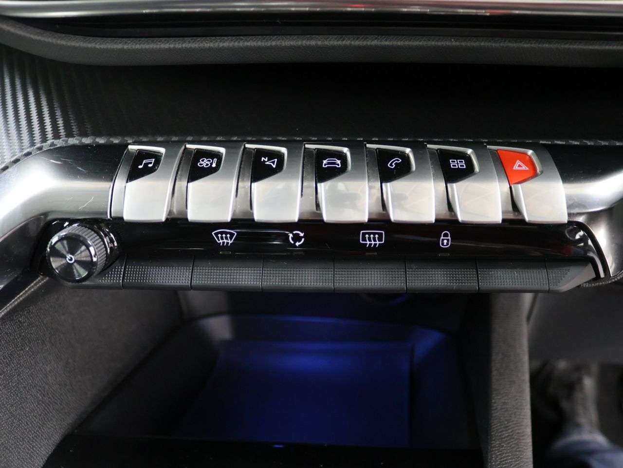 2021 PEUGEOT 5008 2021 PEUGEOT 5008