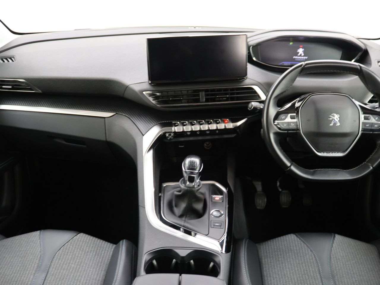 2021 PEUGEOT 5008 2021 PEUGEOT 5008