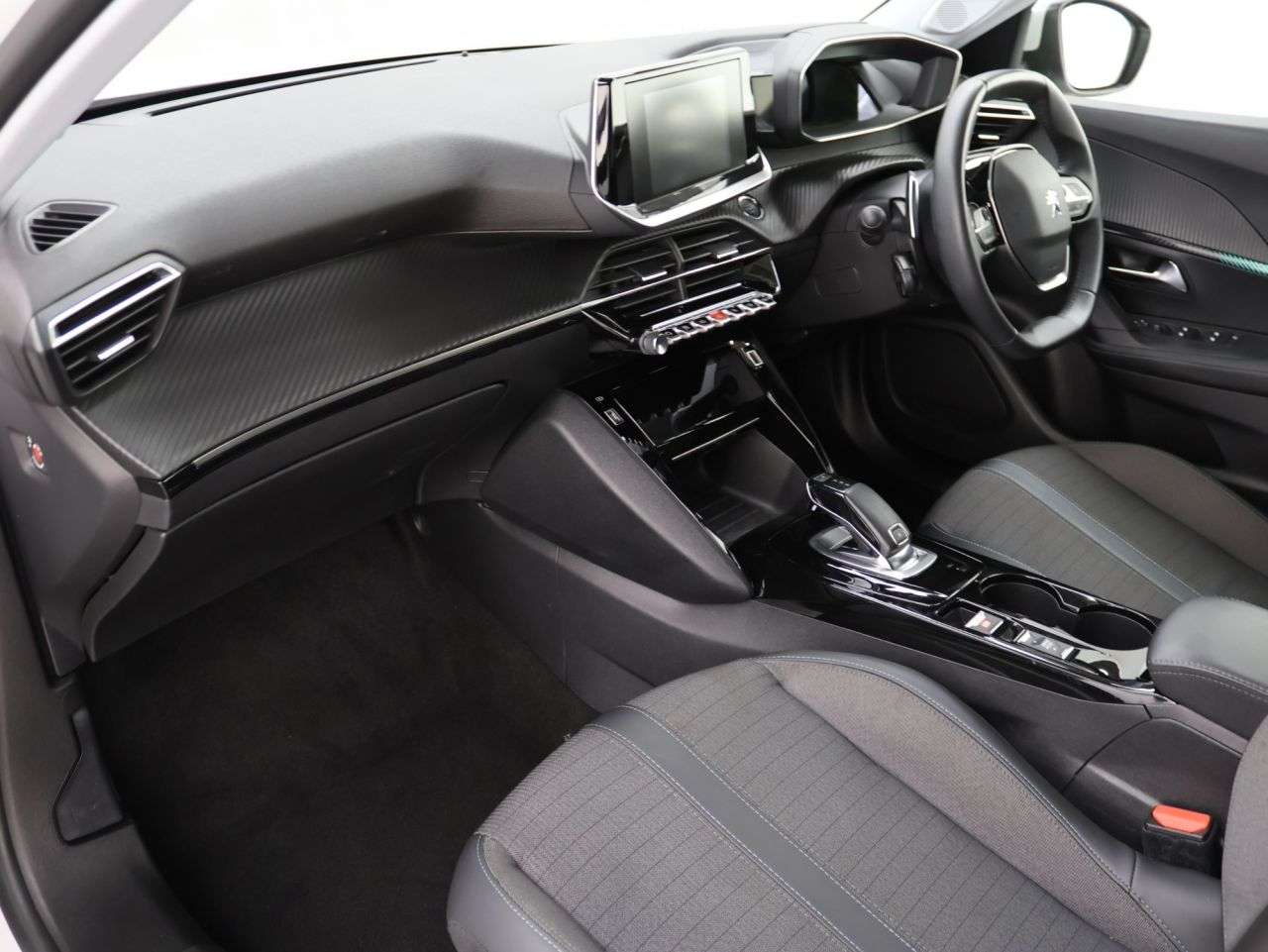 2022 PEUGEOT 2008 2022 PEUGEOT 2008