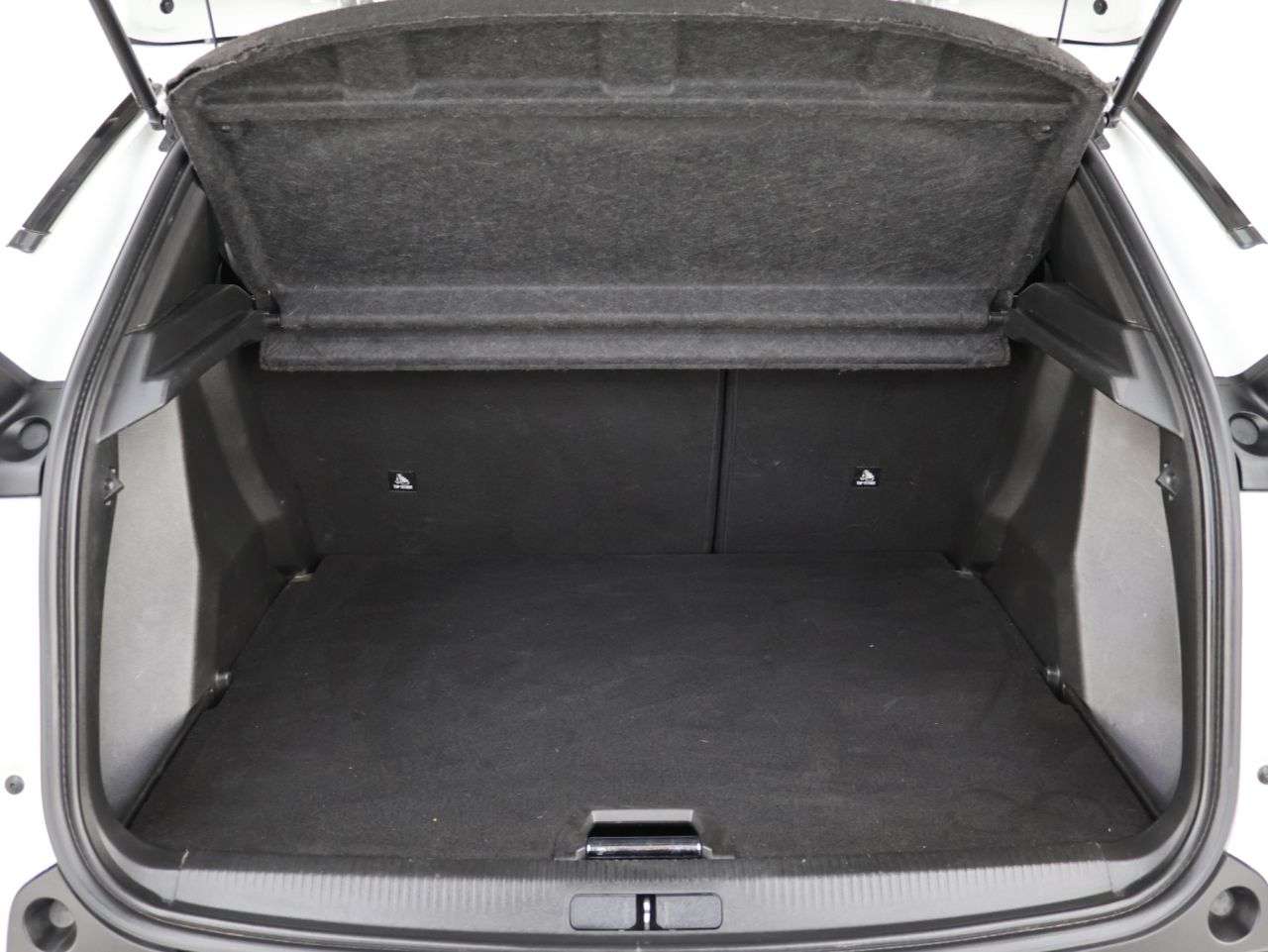 2022 PEUGEOT 2008 2022 PEUGEOT 2008