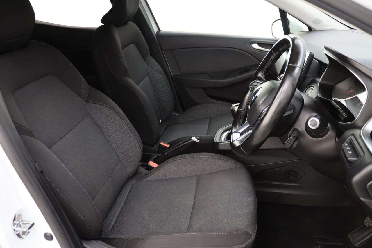 2020 RENAULT CLIO 2020 RENAULT CLIO