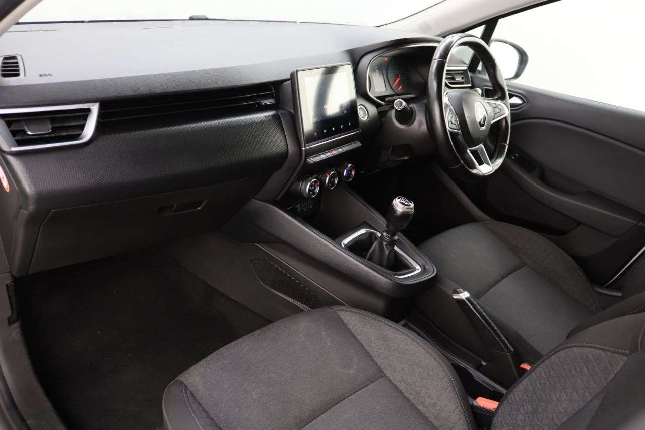 2020 RENAULT CLIO 2020 RENAULT CLIO