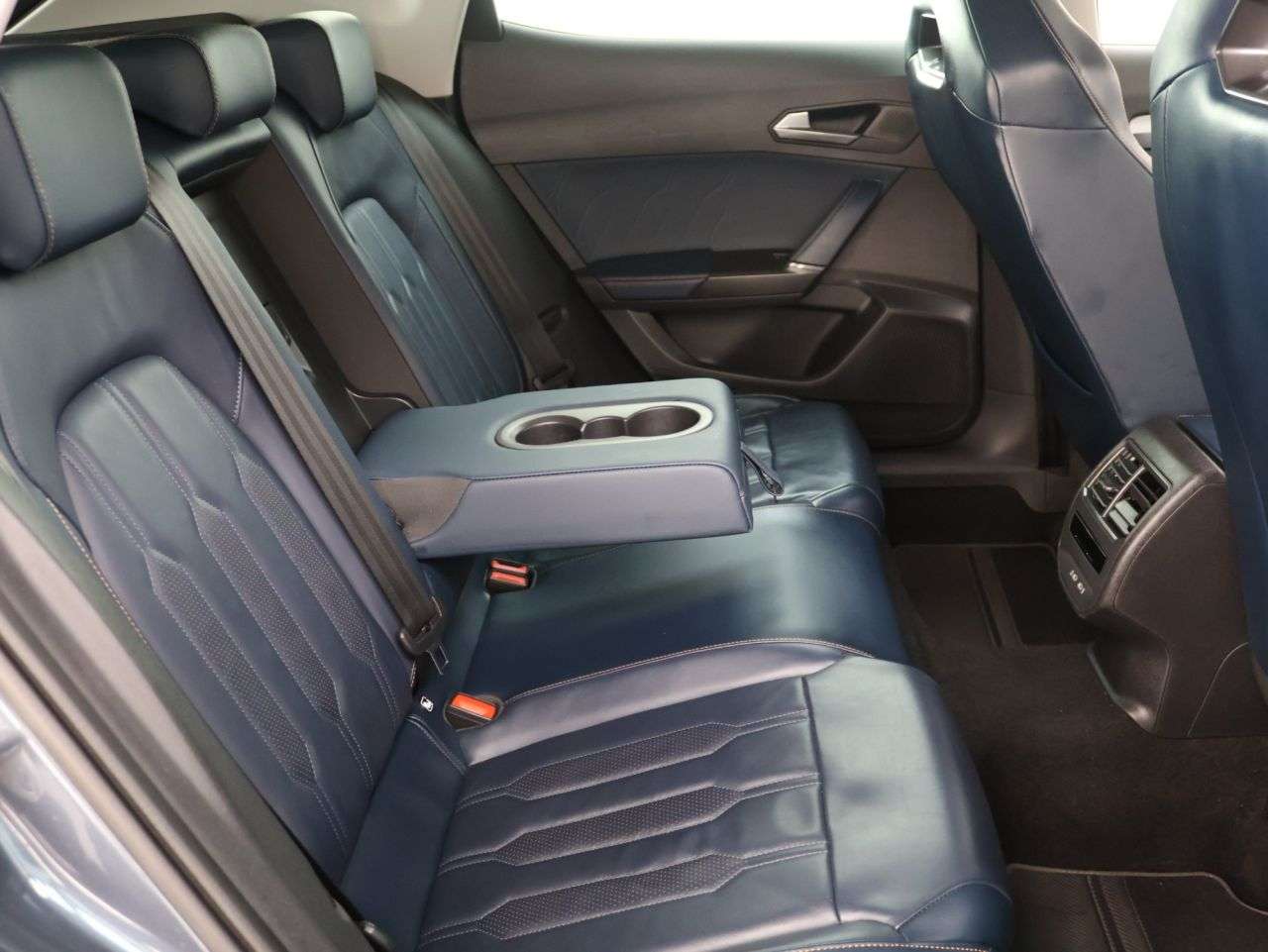 2022 CUPRA FORMENTOR 2022 CUPRA FORMENTOR