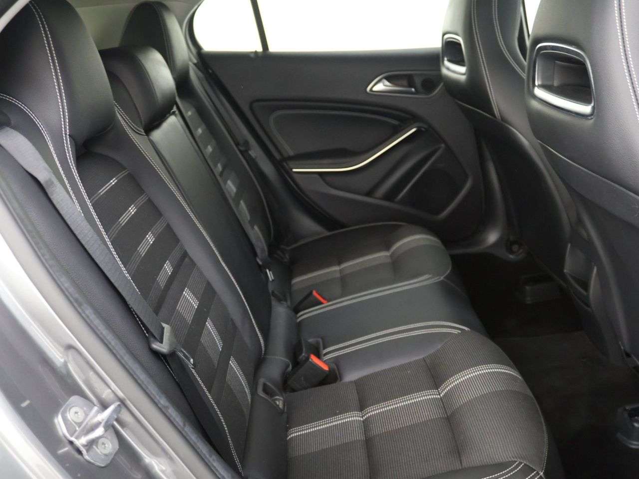 2018 MERCEDES-BENZ GLA CLASS 2018 MERCEDES-BENZ GLA CLASS