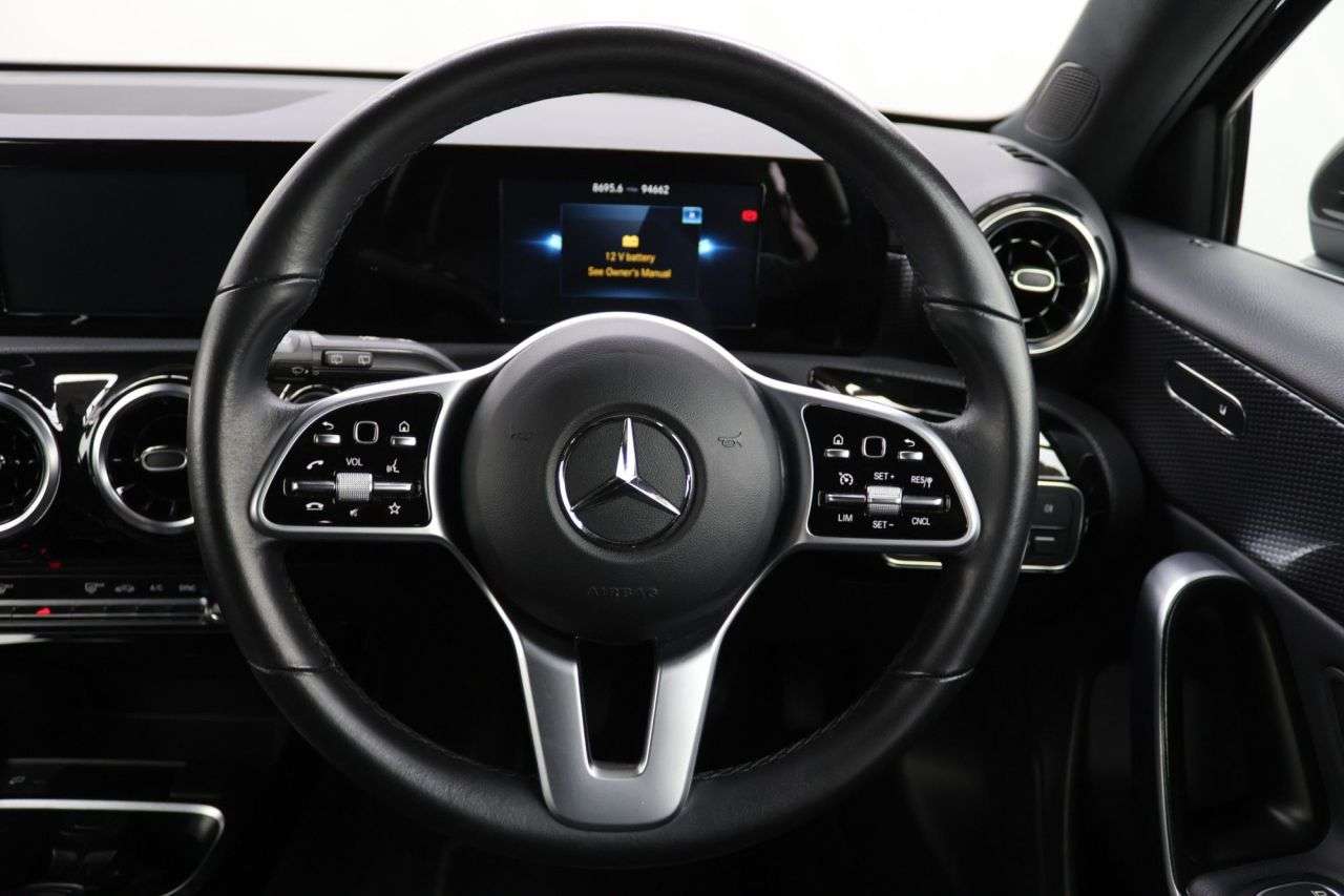 2022 MERCEDES-BENZ A CLASS 2022 MERCEDES-BENZ A CLASS