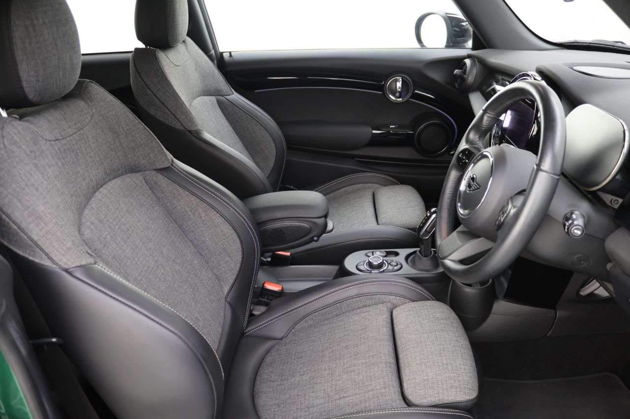 2021 MINI ELECTRIC HATCH 2021 MINI ELECTRIC HATCH