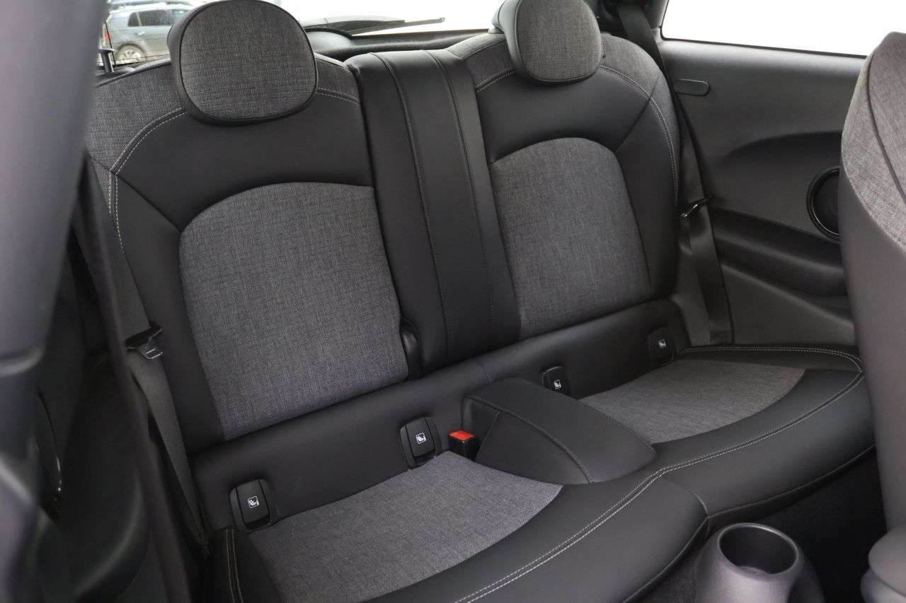 2021 MINI ELECTRIC HATCH 2021 MINI ELECTRIC HATCH