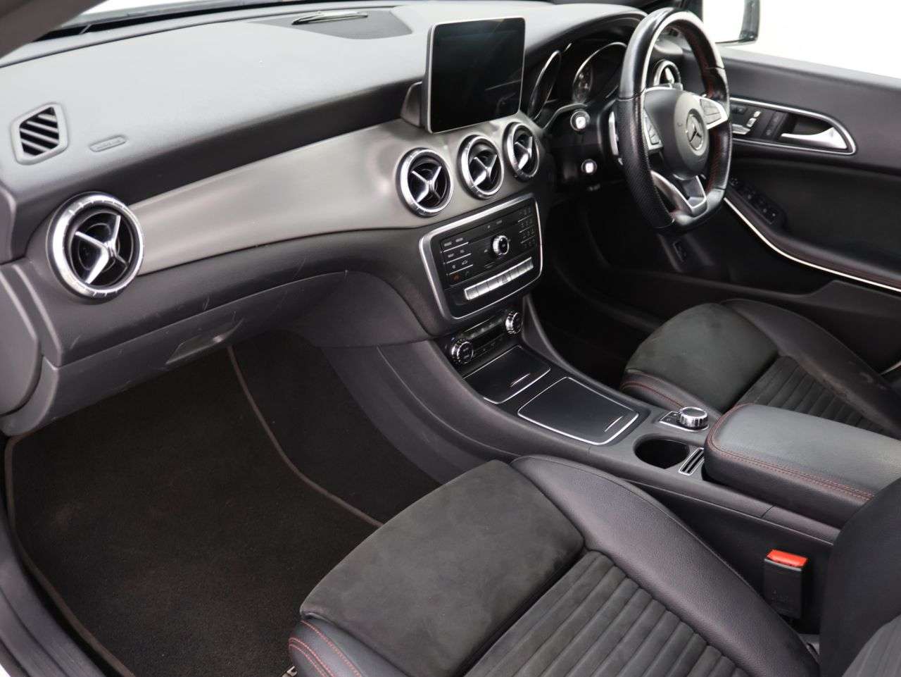 2018 MERCEDES-BENZ CLA CLASS 2018 MERCEDES-BENZ CLA CLASS