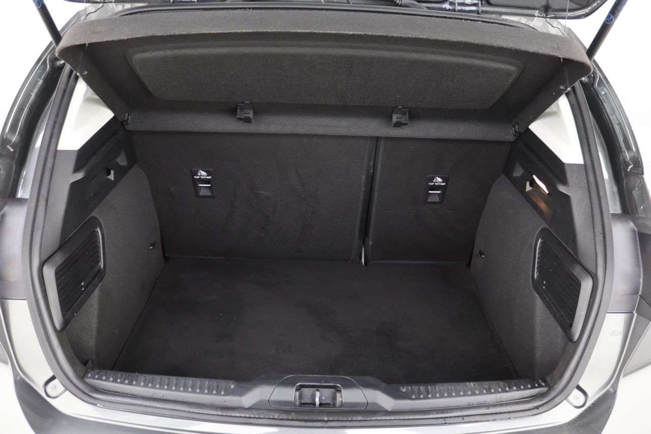 2021 FORD FOCUS 2021 FORD FOCUS