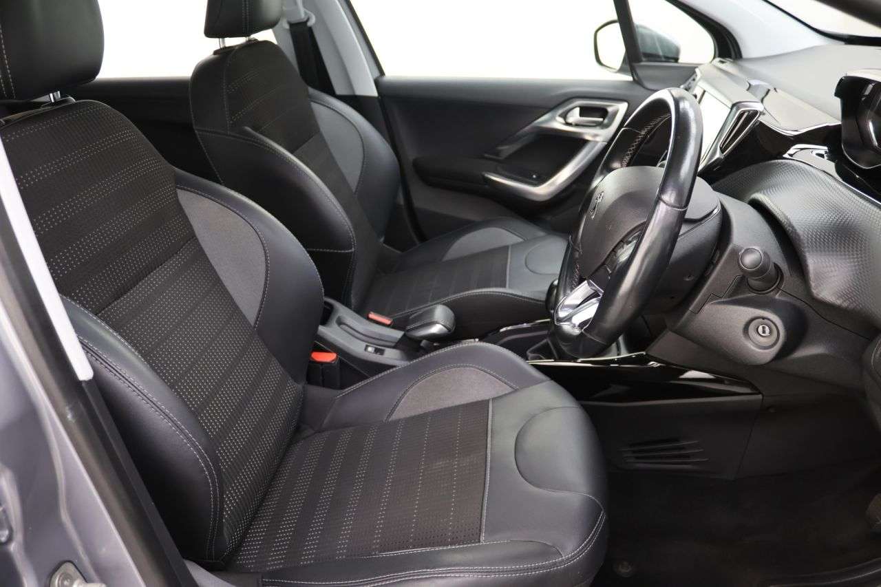 2019 PEUGEOT 2008 2019 PEUGEOT 2008