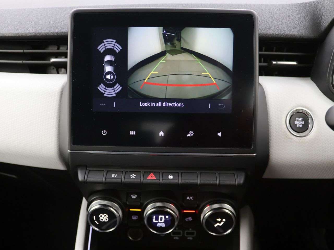 2022 RENAULT CLIO 2022 RENAULT CLIO