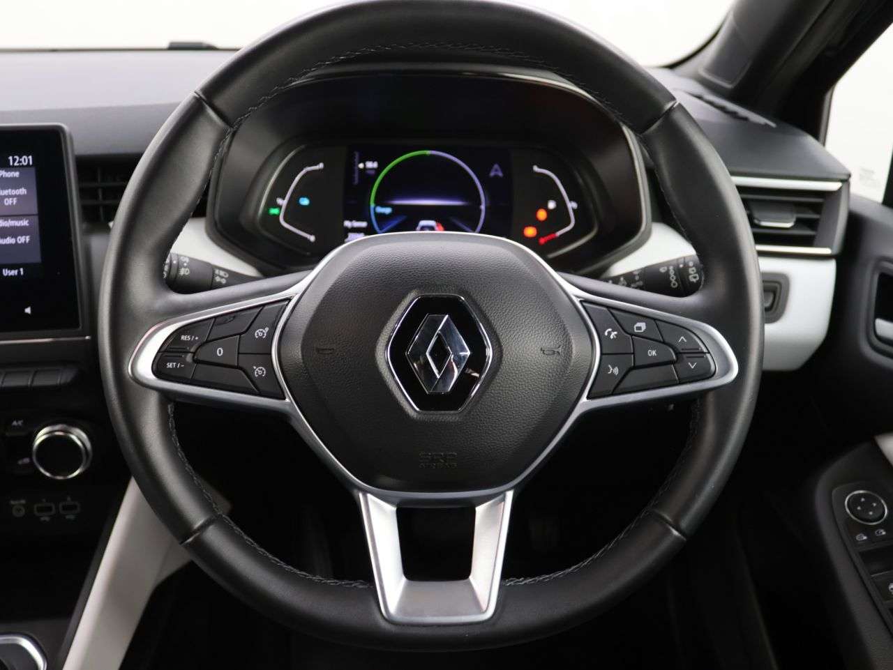 2022 RENAULT CLIO 2022 RENAULT CLIO