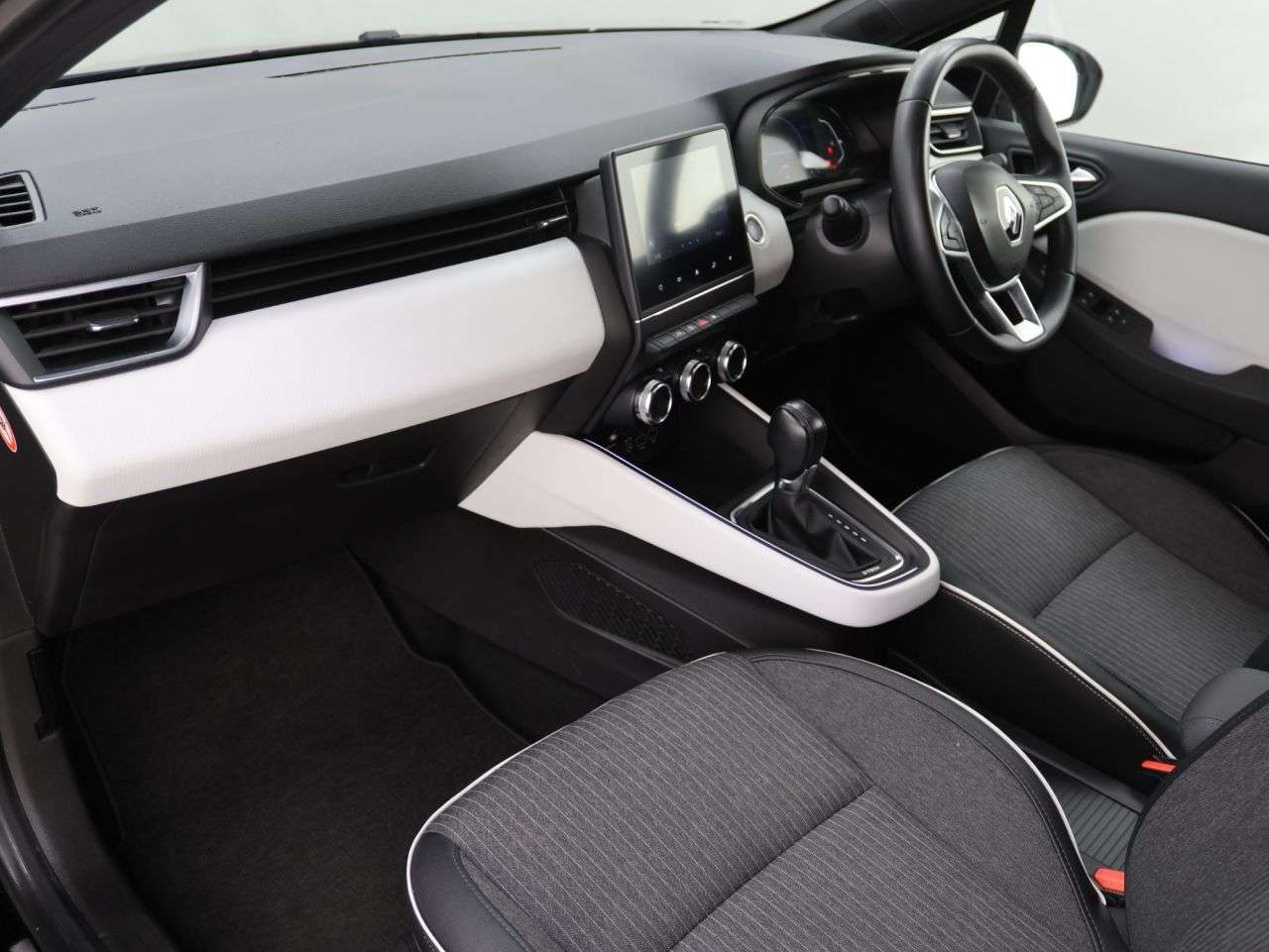 2022 RENAULT CLIO 2022 RENAULT CLIO