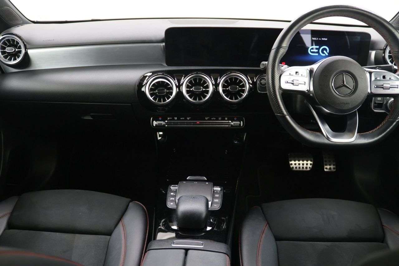 2021 MERCEDES-BENZ A CLASS 2021 MERCEDES-BENZ A CLASS