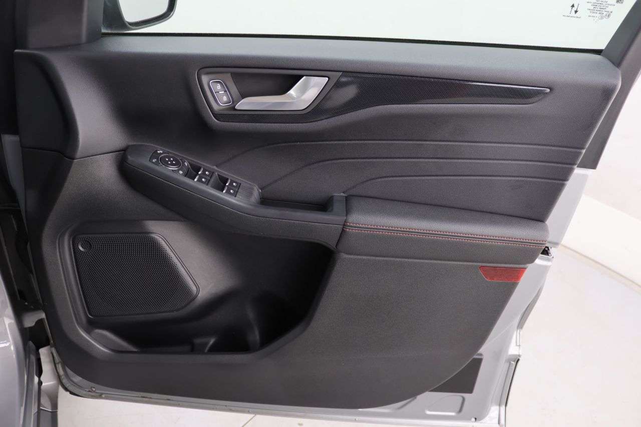 2021 FORD KUGA 2021 FORD KUGA