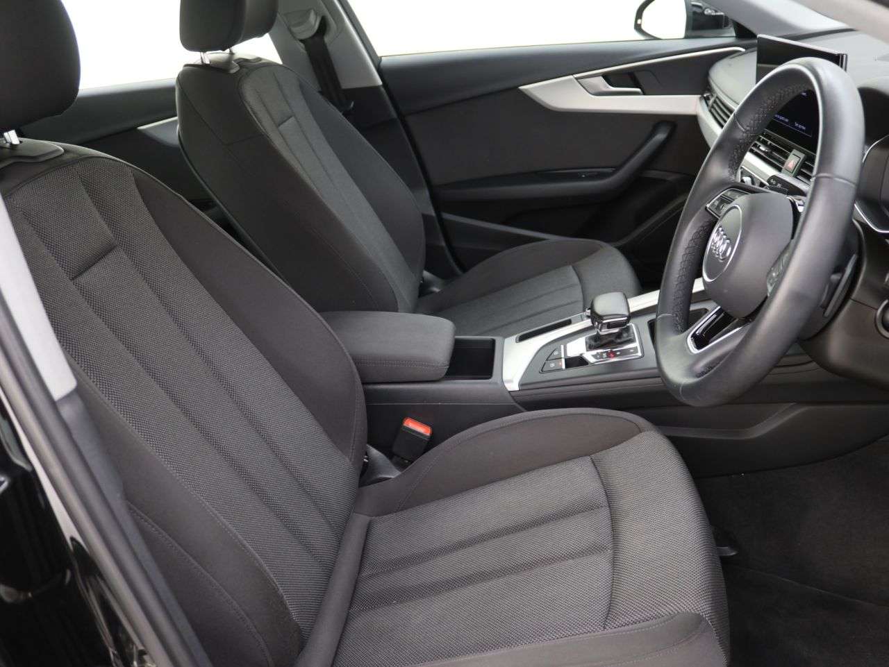 2023 AUDI A4 2023 AUDI A4