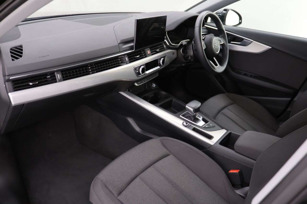 2023 AUDI A4 2023 AUDI A4