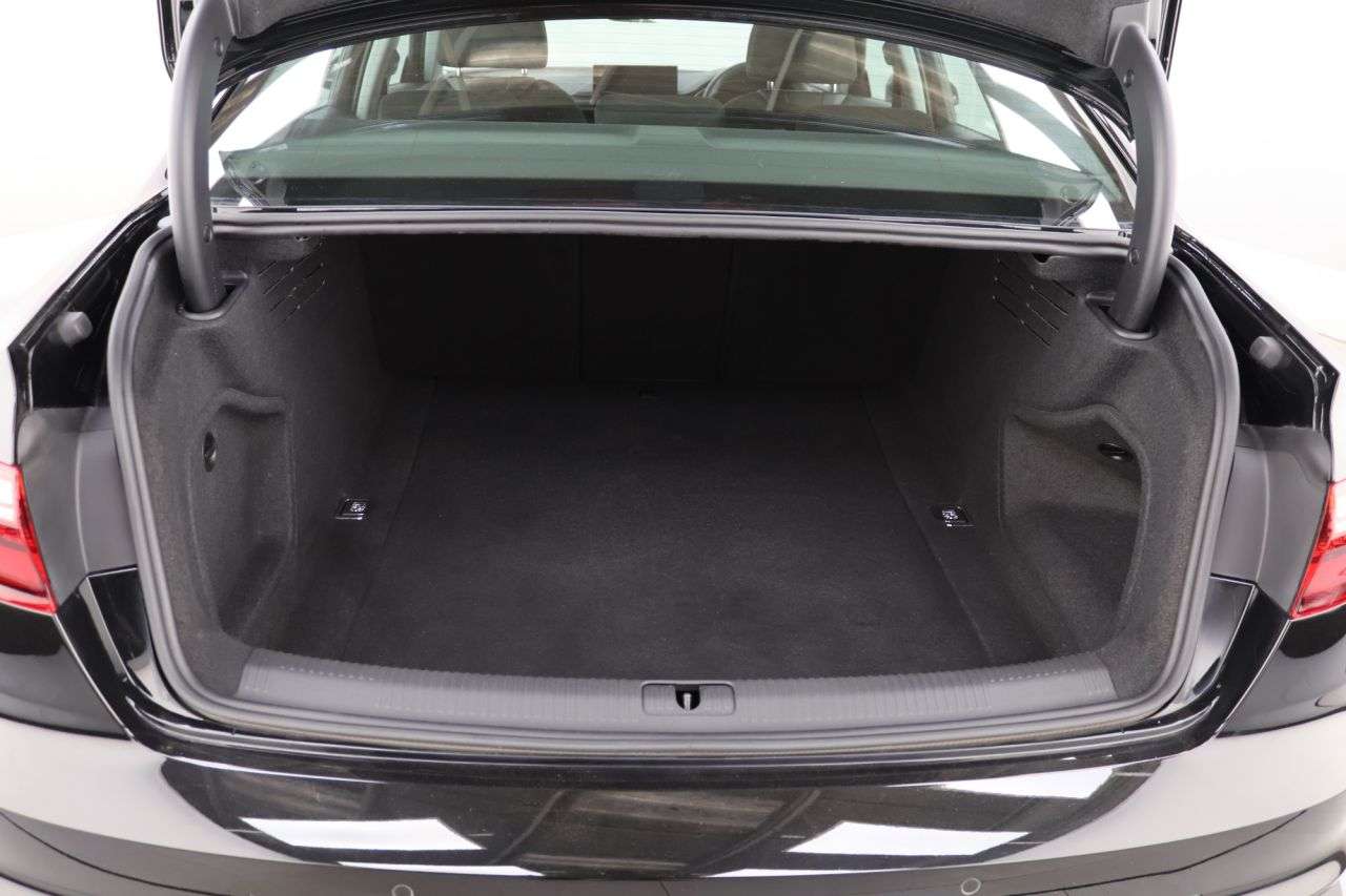 2023 AUDI A4 2023 AUDI A4