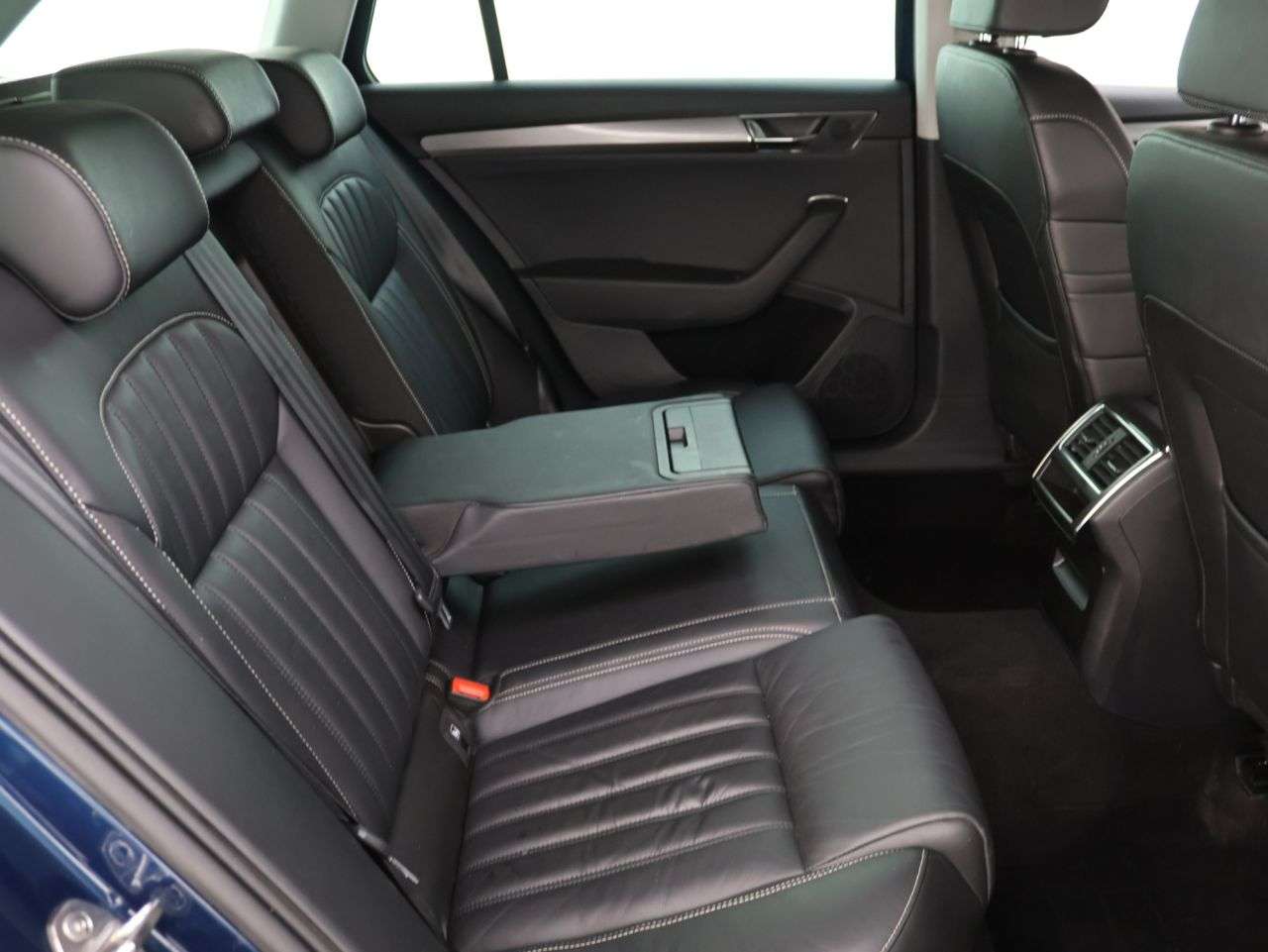 2021 SKODA SUPERB 2021 SKODA SUPERB