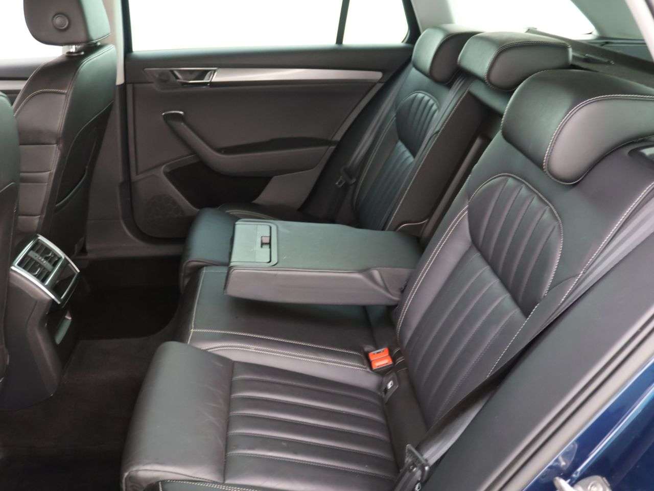 2021 SKODA SUPERB 2021 SKODA SUPERB