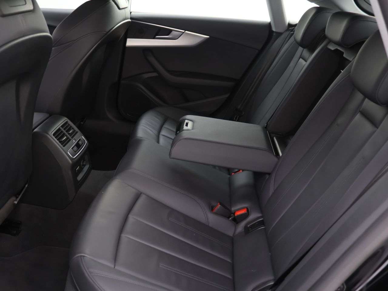 2022 AUDI A5 2022 AUDI A5