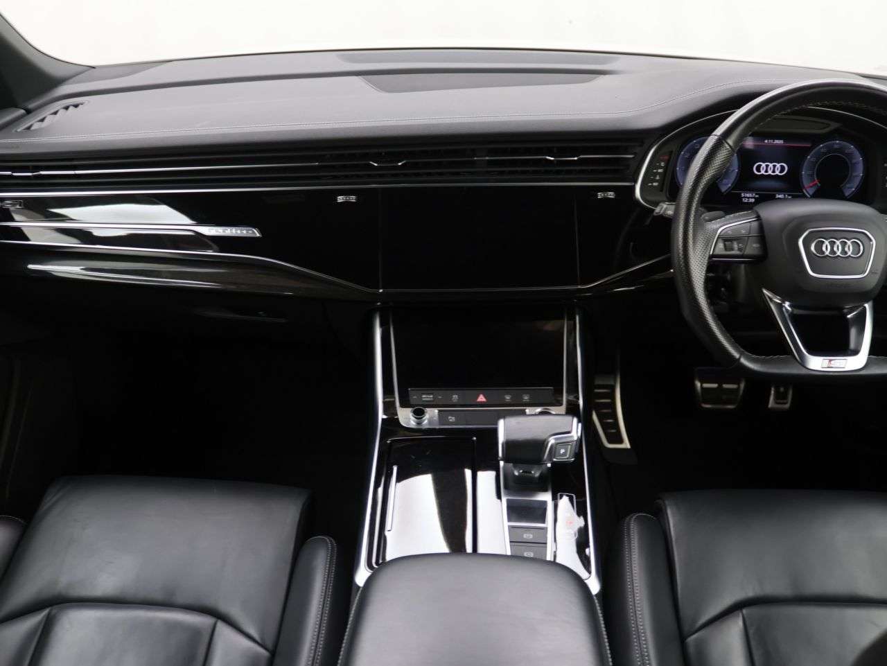 2022 AUDI Q7 2022 AUDI Q7