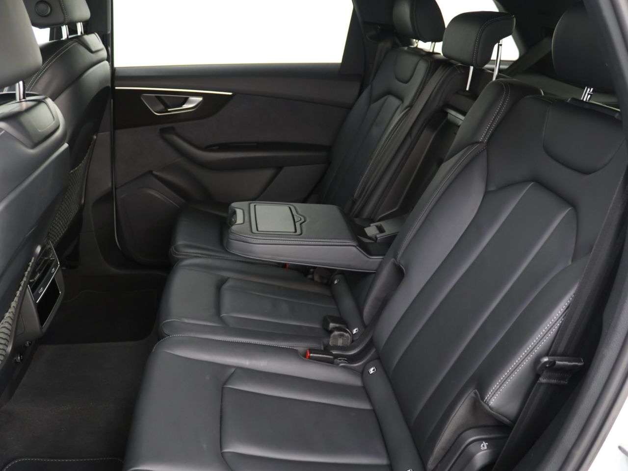 2022 AUDI Q7 2022 AUDI Q7