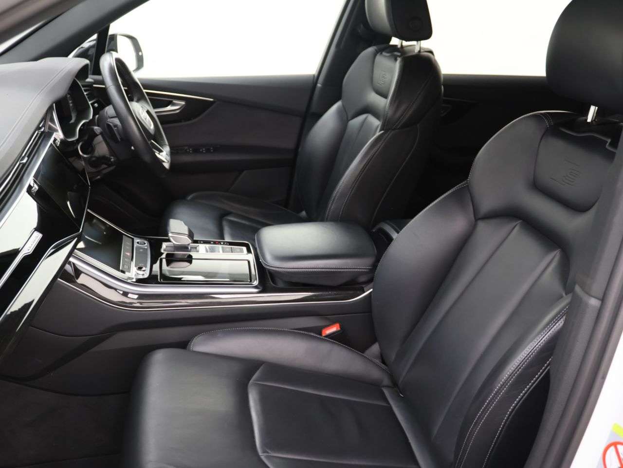 2022 AUDI Q7 2022 AUDI Q7