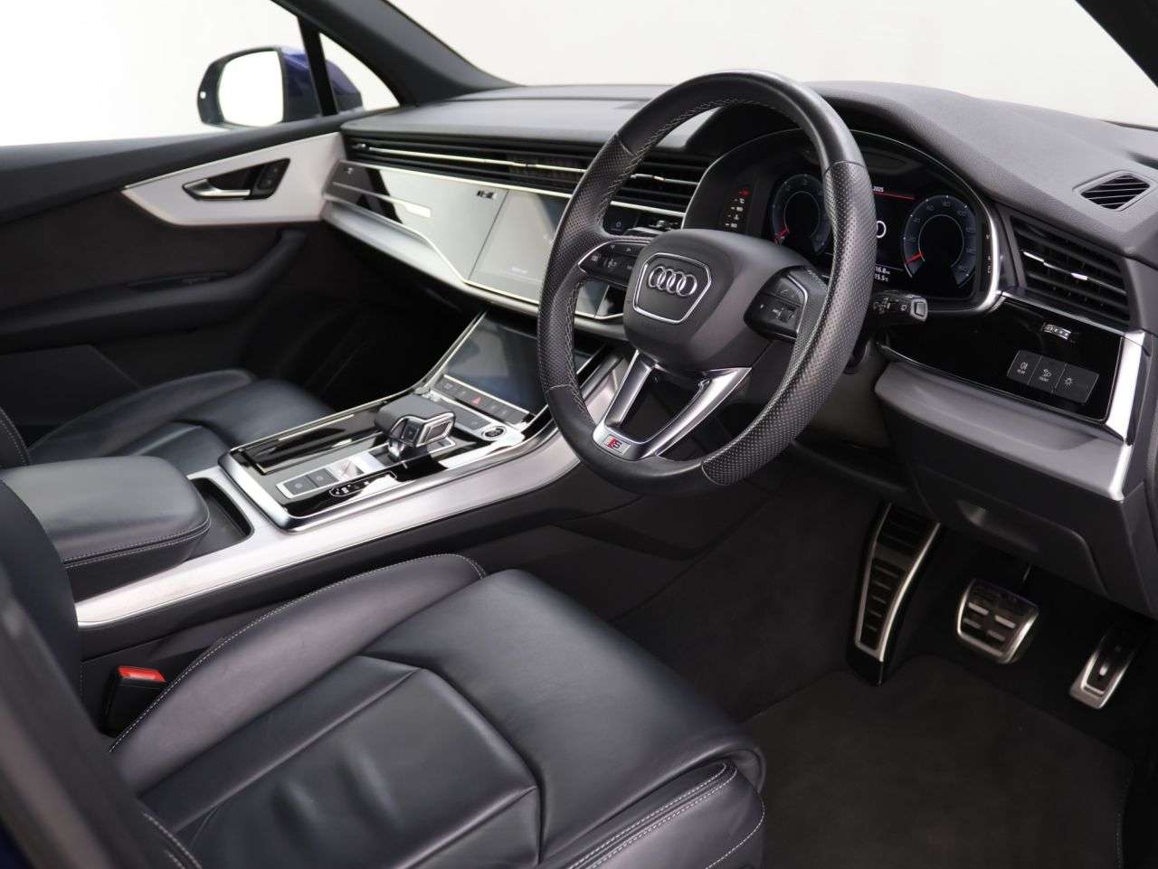 2022 AUDI Q7 2022 AUDI Q7