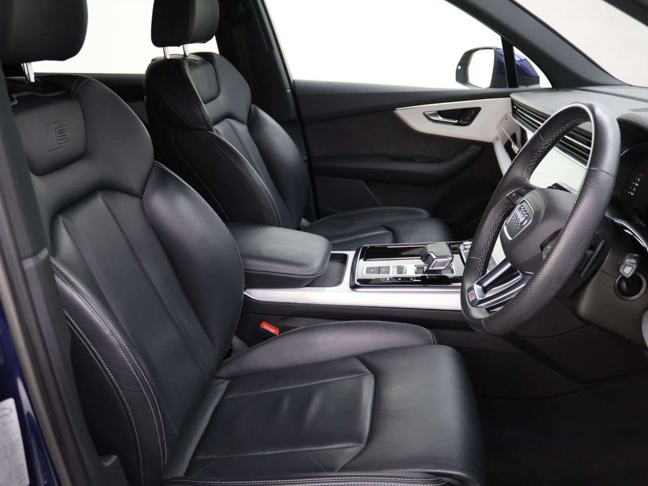 2022 AUDI Q7 2022 AUDI Q7