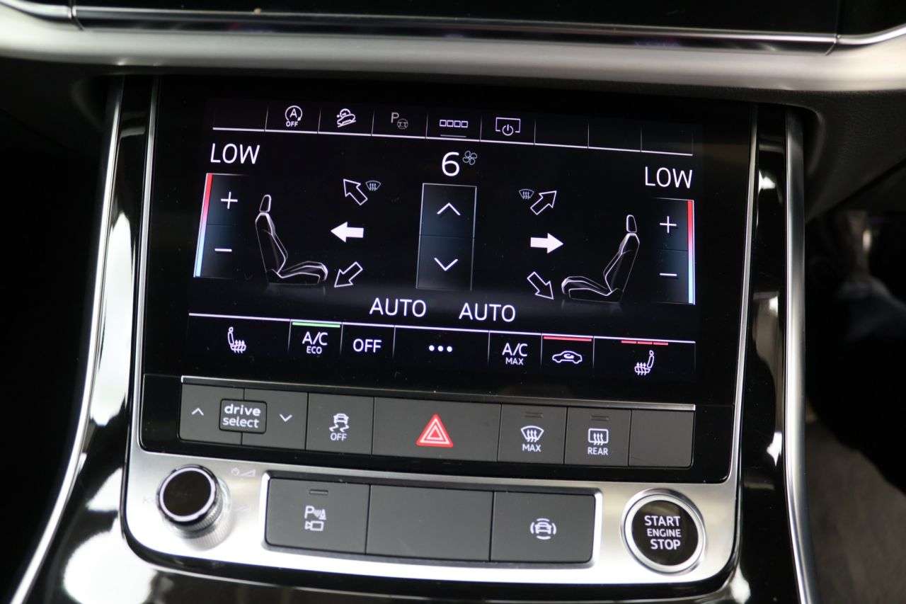 2022 AUDI Q7 2022 AUDI Q7