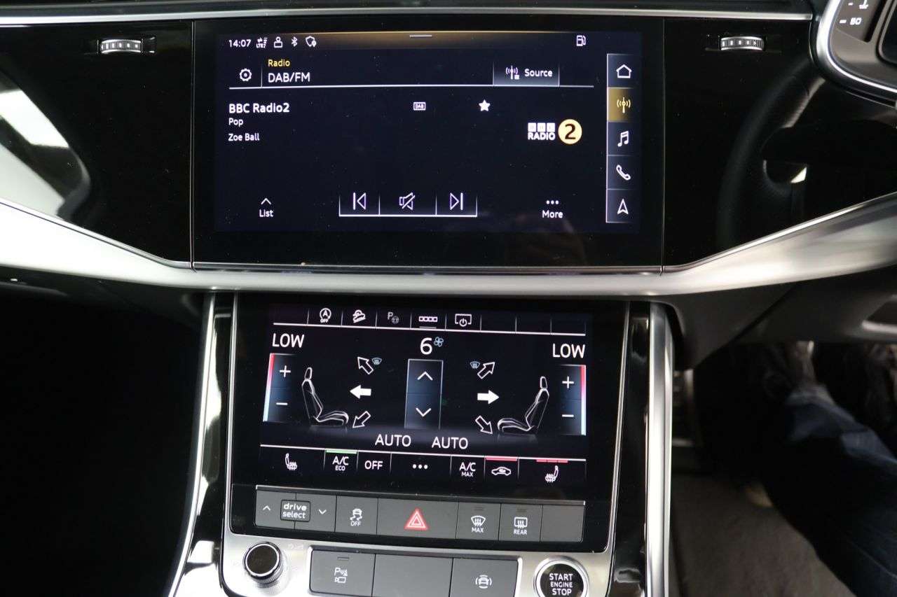 2022 AUDI Q7 2022 AUDI Q7