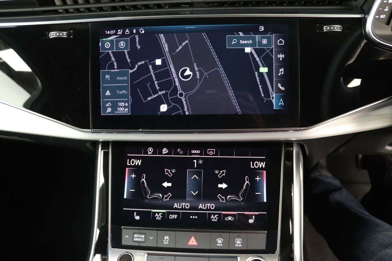 2022 AUDI Q7 2022 AUDI Q7