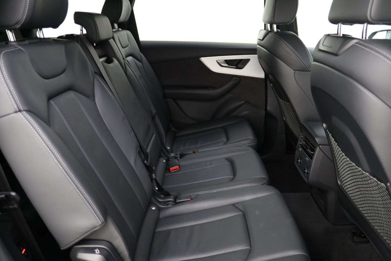 2022 AUDI Q7 2022 AUDI Q7