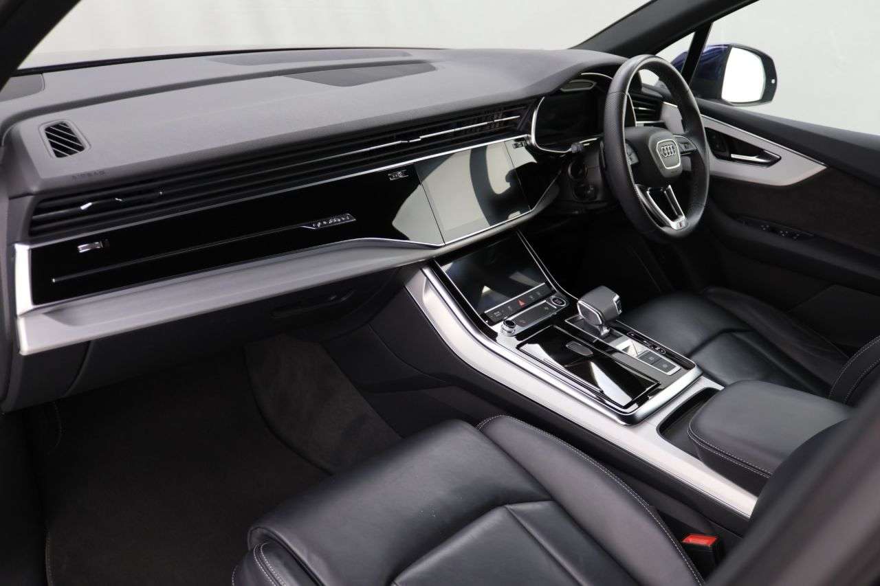 2022 AUDI Q7 2022 AUDI Q7